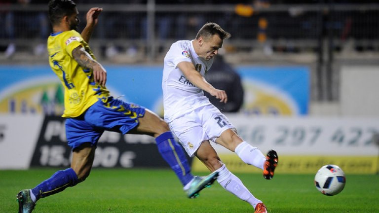 Презсезон 2014/15 Реал Мадрид бе изхвърлен от Купата на краля именно заради Денис Черишев. Руснакът тогава бе собственост на „кралете“ и участва в един мач срещу Кадис, спечелен от Реал с 3:1. Дисциплинарната комисия обаче дисквалифицира „белите“, тъй като Черишев нямаше право да играе в този мач.
24-годишният тогава атакуващ футболист бе получил три жълти картона в надпреварата в предишния сезон, когато носеше екипа на Виляреал, и е бил наказан. От Реал, под ръководството на Рафа Бенитес, се оправдаха, че нито Виляреал, нито местната федерация са ги уведомили за това, но не успя да избегне наказанието. Както се оказа впоследствие, пускането в игра на Черишев бе едно от последните решения, които Бенитес взе начело на Реал, преди да бъде заменен от Зинедин Зидан.