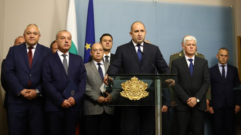 Държавният глава подчерта, че България няма да признае резултатите от референдумите в окупираните от Русия области