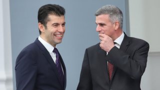 Човекът на Румен Радев във властта се оттегля и това може да разпали вражда между "Дондуков 1" и "Дондуков 2"