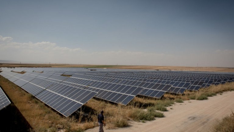 От субсидии за зелена енергия в Украйна се забогатява лесно. Само че това го могат само избрани лица.