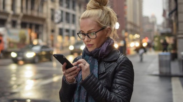 Ако синдромът на компютърно зрение е изобретен като общо понятие, изразяващо широка гама от страхове, тези страхове може и да не са ограничени до това, което синята светлина или прекаленото писане от много малко разстояние причиняват на зрението. Може би синдромът е за по-мащабна слепота - очи, които не знаят как да виждат, и съзнание, което все повече не е способно да разпознава не-дигитални артефакти, особено природата.