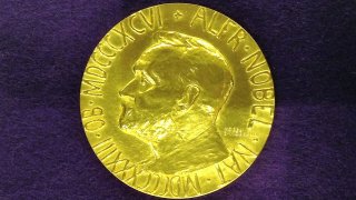 1974_Nobel_Peace_Prize_awarded_to_Eisaku_Satō