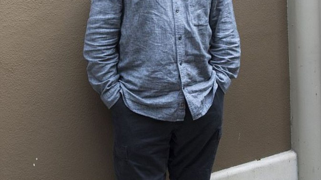 464B93B700000578-5076939-Transformed_Christian_Bale_was_unrecognisable_on_Monday_as_he_at-m-159_1510568374987