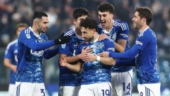 Комо разби Торино и продължа да гони зона Шампионска лига