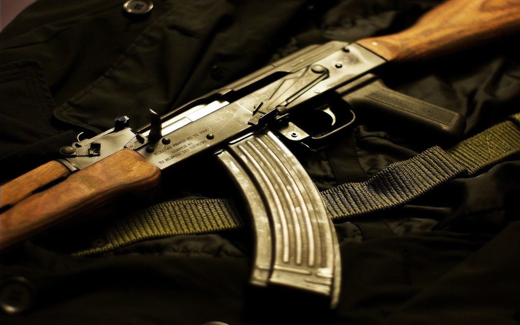 avtomat-kalashnikov-AK-47