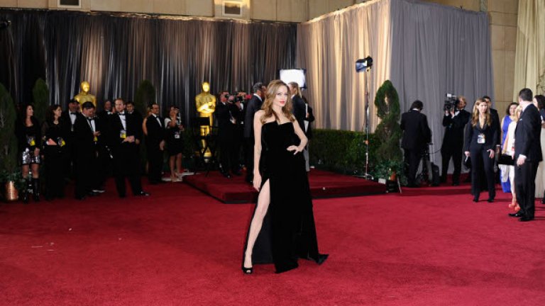 Позирай като Анджелина