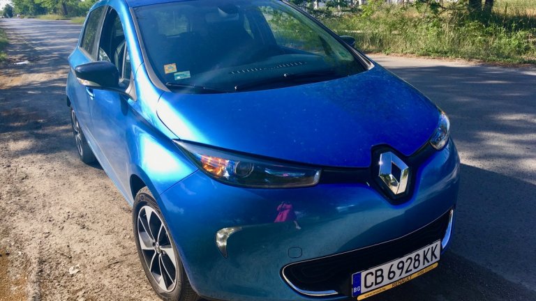Renault ZOE е всичко това, което мечтаем да караме