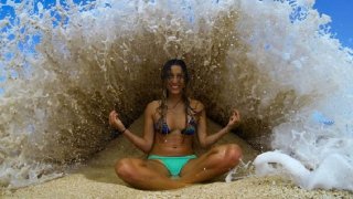 1_This awesome vacation photo_front
