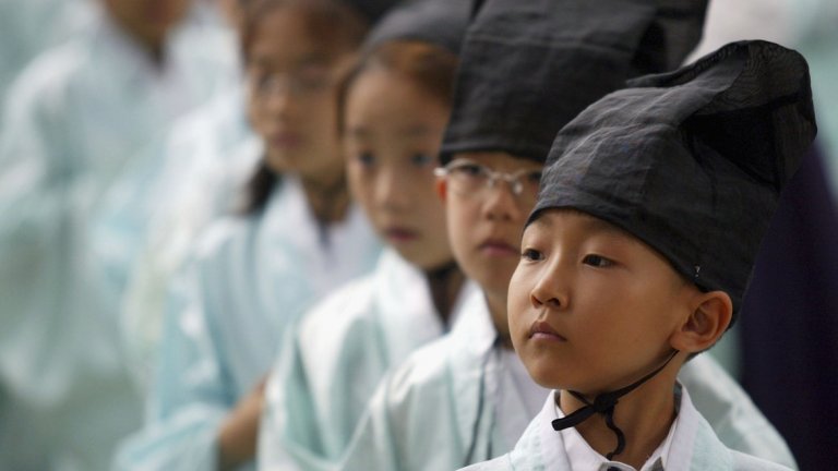 Нивото на фертилност в страната е рекордно ниско.