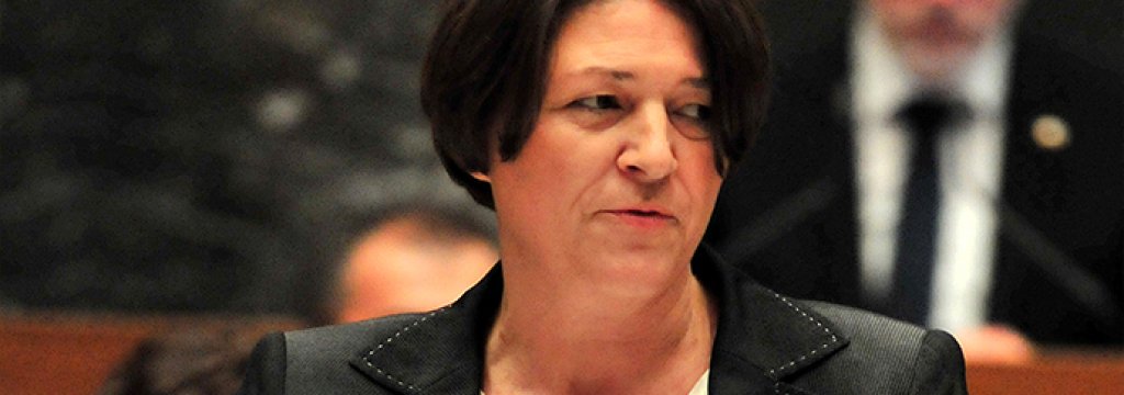 violeta bulc