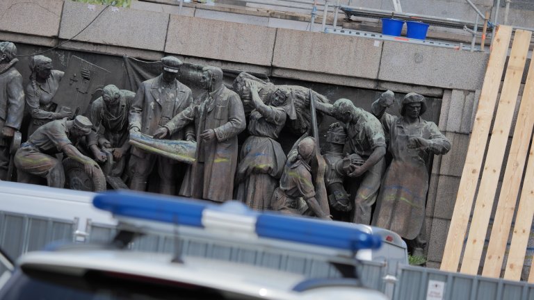 Подновиха демонтирането на МОЧА (снимки)