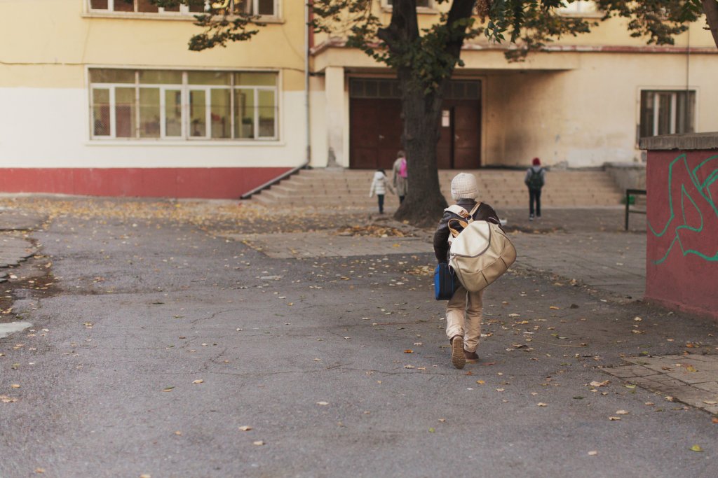 Ние - родителите и тя - държавата