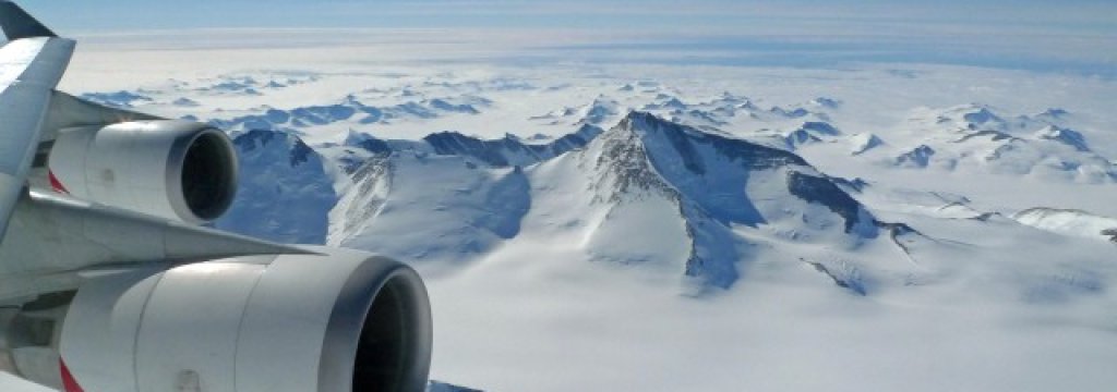 Antarctica-Sightseeing-Flig