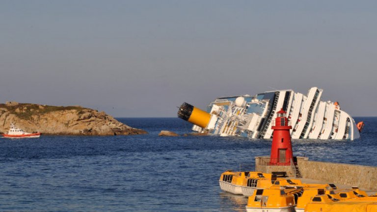 Капитанът на Costa Concordia е направил безразсъдна маневра