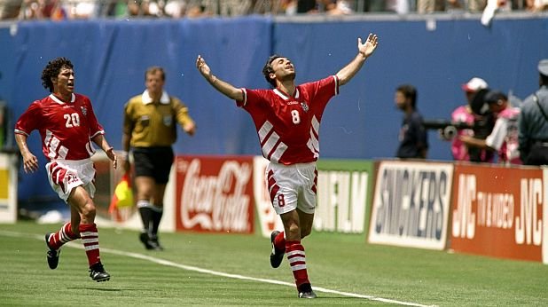 Стоичков се разписа от пряк свободен удар за най-паметния успех на българския футбол - победата с 2:1 над Германия на четвъртфинала на САЩ'94