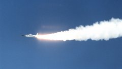 Тестовете на балистичните ракети с малък достъп на КНДР продължава