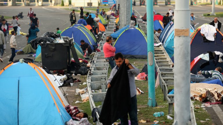 Извънредно положение в Унгария заради мигрантите