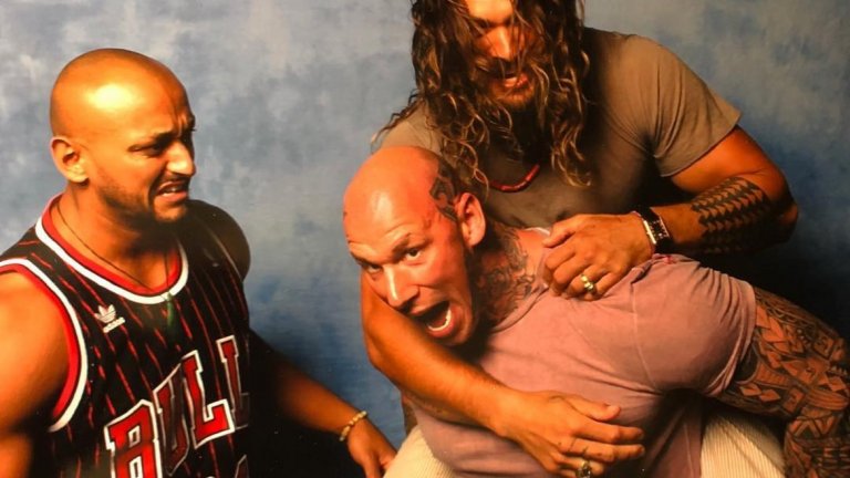 Със звездата от Game of Thrones Джейсън Момоа