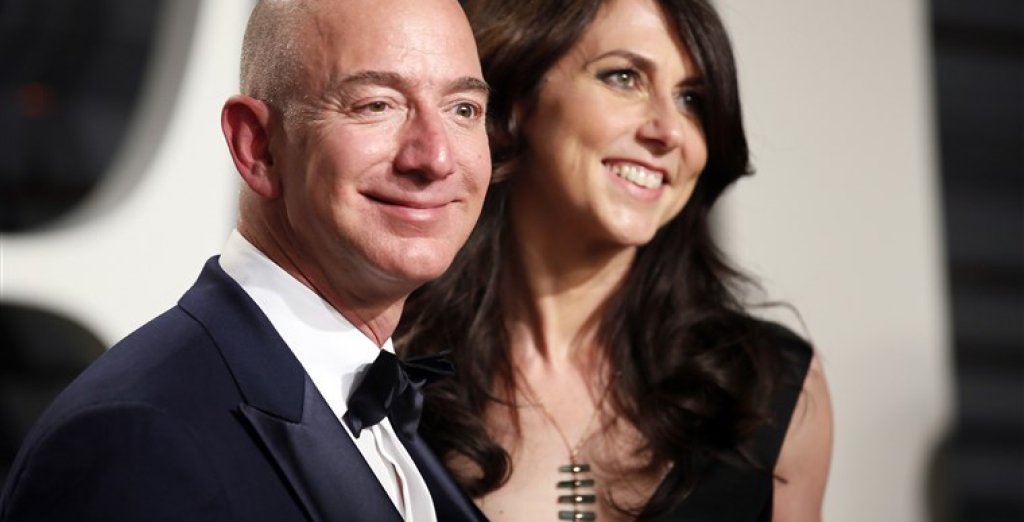 190109-jeff-mackenzie-bezos-al-0930_c3eaf87519080f5fdacddbe48959d34a.fit-760w