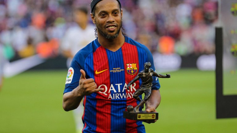 Бразилецът бе избран за MVP в мача на легендите на Барса и Юнайтед