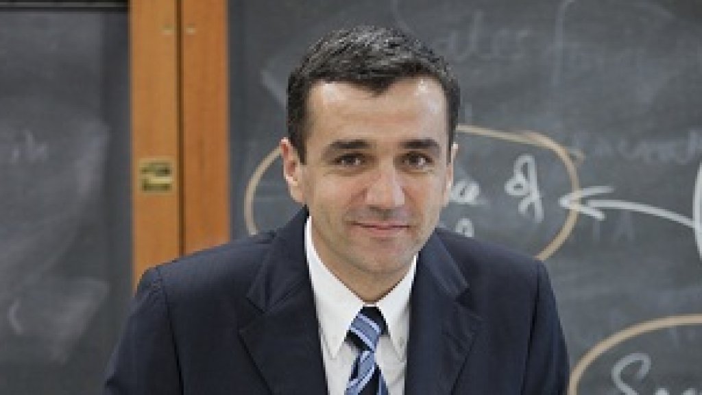 Проф. Илиян Михов ще бъде избран за декан на INSEAD