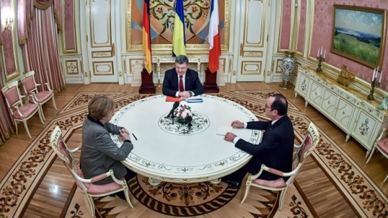 Мирният план на Оланд и Меркел включва децентрализация на Донецк и Луганск