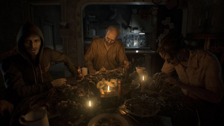 Resident Evil 7: Biohazard
Без съмнение, Resident Evil 7: Biohazard е първата високобюджетна видеоигра, която е специално замислена за изиграване във виртуална реалност. Точно така, VR средата в хоръра не е просто "екстра" или "глезотия", а съществена част от изживяването. 
Най-впечатляващото е, че програмистите на Capcom са успели да предложат цяла 12-часова кампания, която се играе изцяло във виртуална реалност и е с множество опции за комфорт на геймърите. Играта с PlayStation VR няма същата стопроцентова техническа стабилност като без шлема, но е доста близо и ако сте фенове на хорър жанра и имате възможност, задължително изиграйте Resident Evil 7 във виртуална реалност.