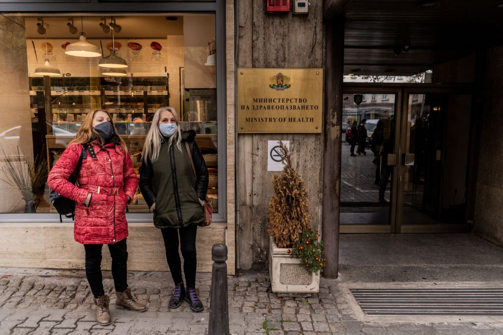 министерство на здравеопазването, маски, маска, носене на маска, софия
