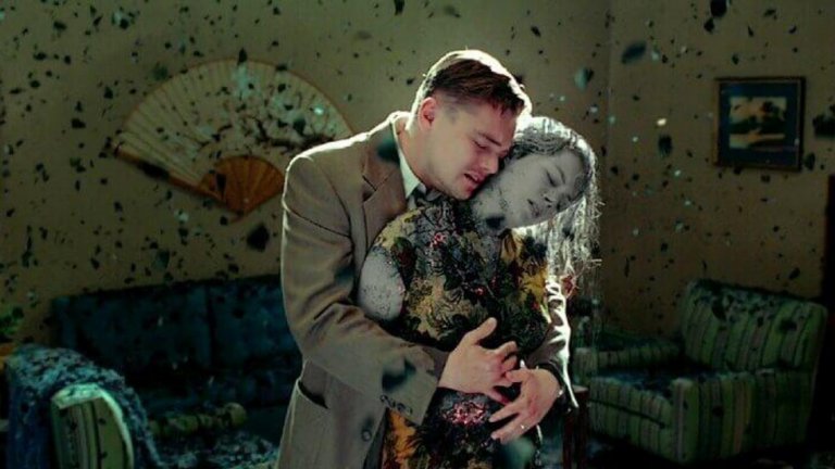 Героят на Лео ди Каприо в Shutter Island е пациент на психиатричната клиника.