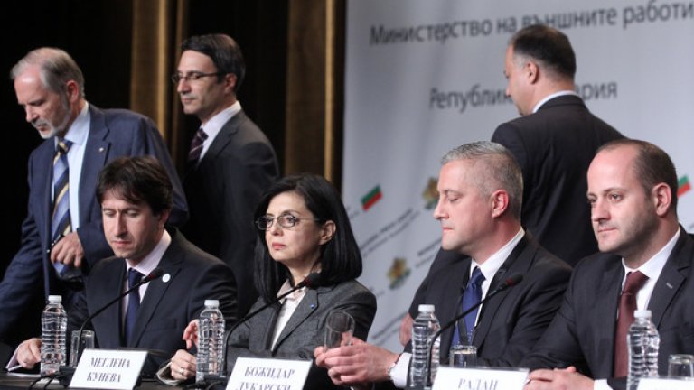 Лидерите на двете най-големи партии в блока ще представляват РБ в парламента като съпредседатели на парламентарната група