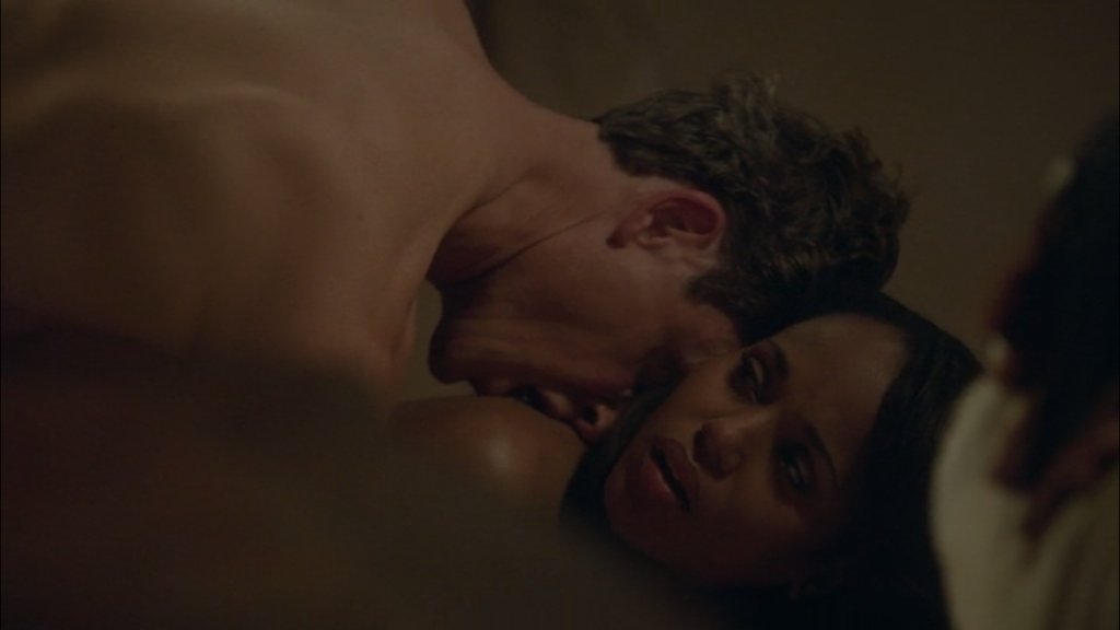 Scandal/„Скандал“
Още един сериал от вселената на Шонда Раймс, който забрави кога да спре със секс сцените. Историята на Оливия Поуп съвсем се разми и независимо колко еротика ще ни поднесе, сериалът вече не е особено интересен.