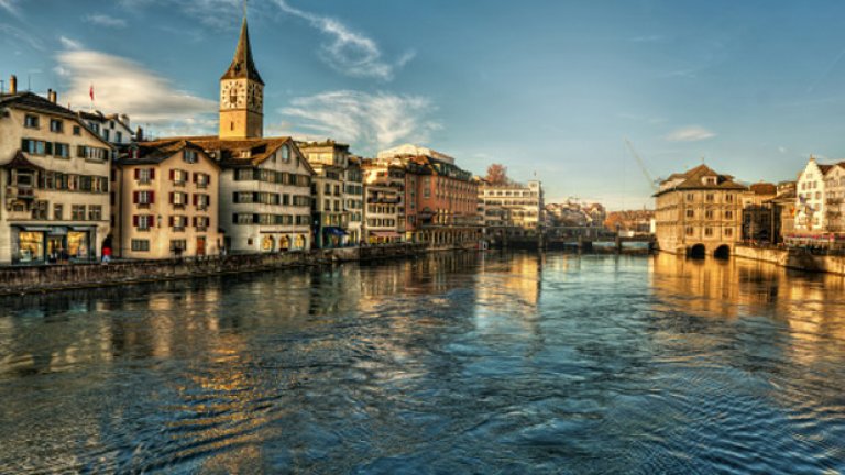 Цюрих е сред най-добрите градове за живеене по света, но е и на 4-то място по скъп стандарт на живот. EIU изчислява, че средната цена за оформяне на женска прическа в швейцарския град е около 74 долара. 