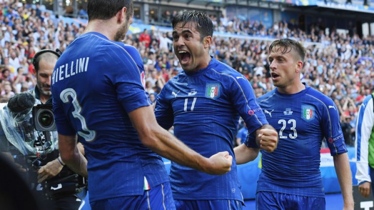 Джорджо Киелини откри резултата в 33-ата минута, след като бе най-съобразителен в наказателното поле на Испания