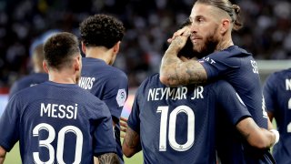 Къде е тръгнал ПСЖ с тази трагична защита?