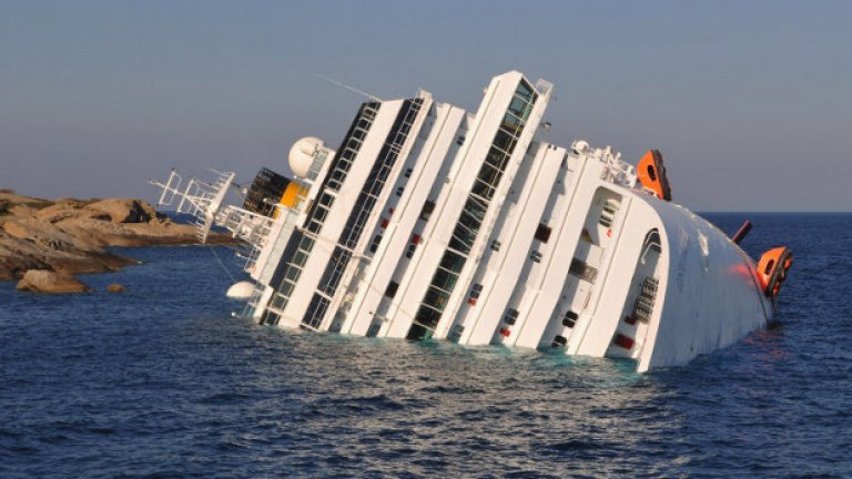 Капитанът на Costa Concordia е направил безразсъдна маневра