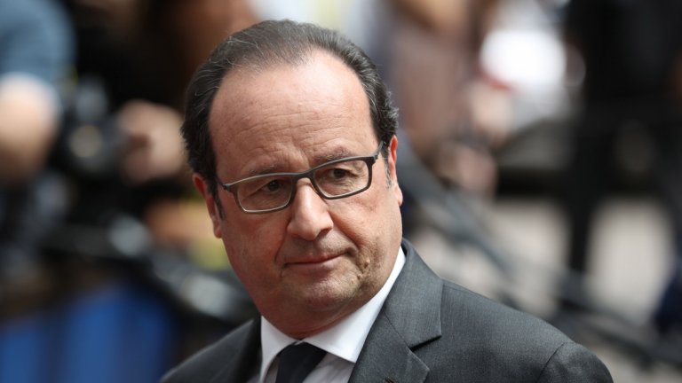 Френският президент дава близо 10 000 евро на месец за прическата си