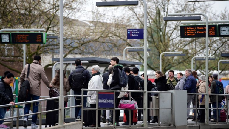 В Хановер евакуират 50 000 души заради бомби от Войната
