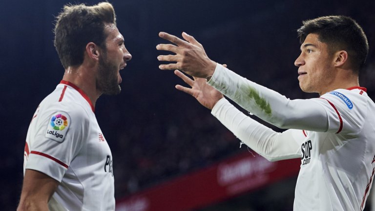 Франко Васкес и Хоакин Кореа вкараха головете, класирали Севиля на финала