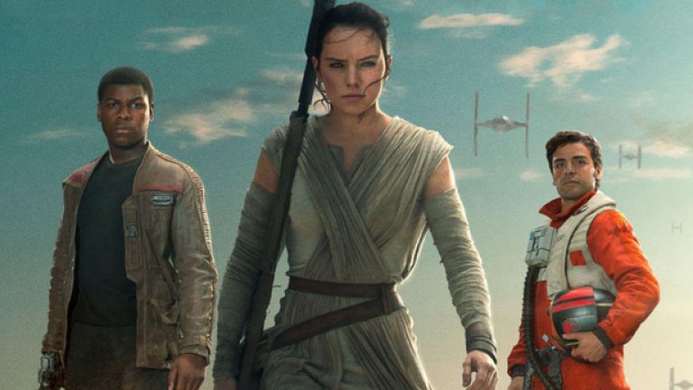 "Междузвездни войни: Епизод VIII" (15 декември) 
Дейзи Ридли, Джон Бойега, Оскар Айзък и Адам Драйвър се завръщат в едно от най-интересните заглавия на 2017 г. - Епизод Осми от космическата сага "Междузведни войни". Сюжетът следва историята от края на "Силата се пробужда", в който Съпротивата се изправя срещу военната хунта от Първия ред на Сноук и Кайло Рен.