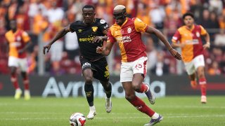 Мъри и Гьозтепе не успяха да се противопоставят на Галатасарай