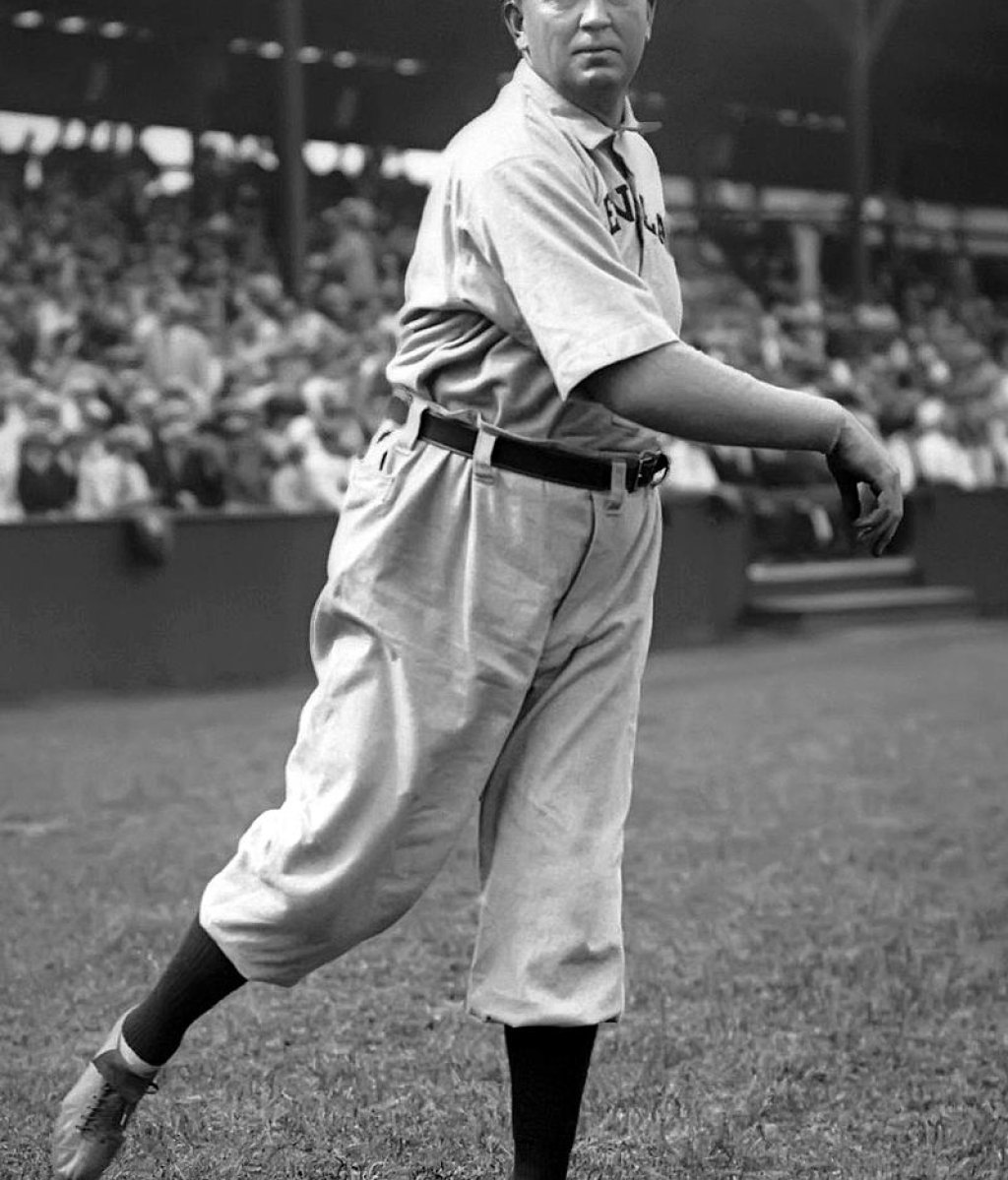 Cy_Young_by_Conlon,_1911-crop