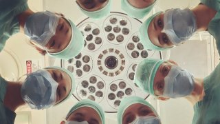 national-cancer-institute-701-FJcjLAQ-unsplash