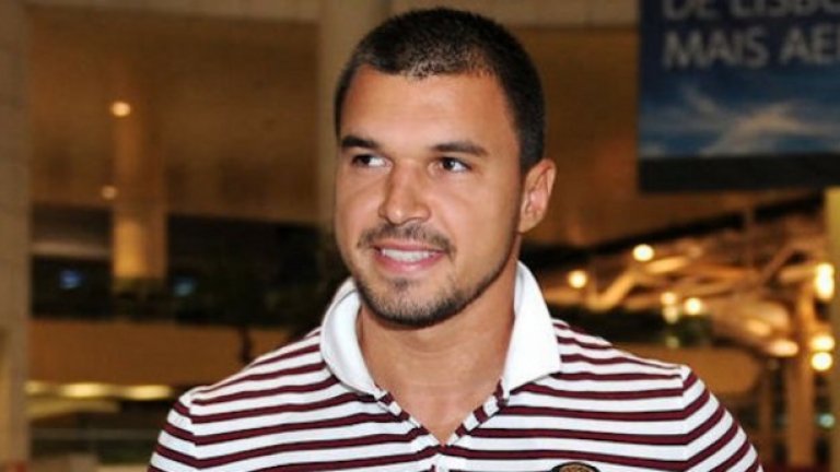 Валери Божинов прилича на...