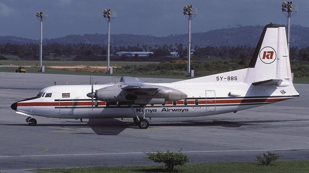 Kenya_Airways_F27-200_5Y-BBS_MBA_1982-11-1
