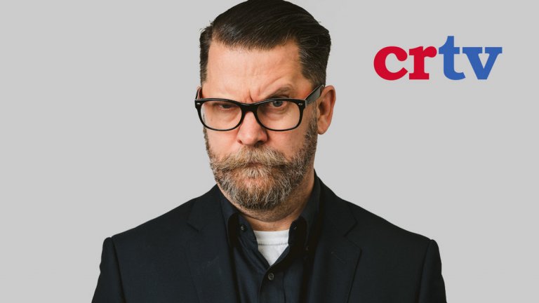 Любопитен момент от биографията на Макинес е, че е един от тримата основатели на хипстърската медия Vice.