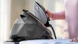 Парогенераторът Philips PerfectCare улеснява гладенето