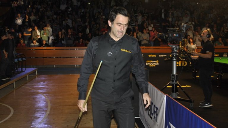 Любимецът на българската публика спечели при визитата си в София миналата година, но този път трофеят остана за Селби