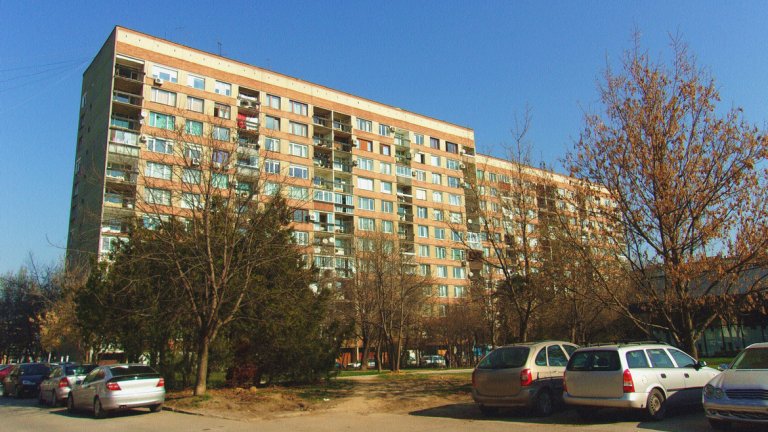 За платеното паркомясто пред блока и как да го защитим