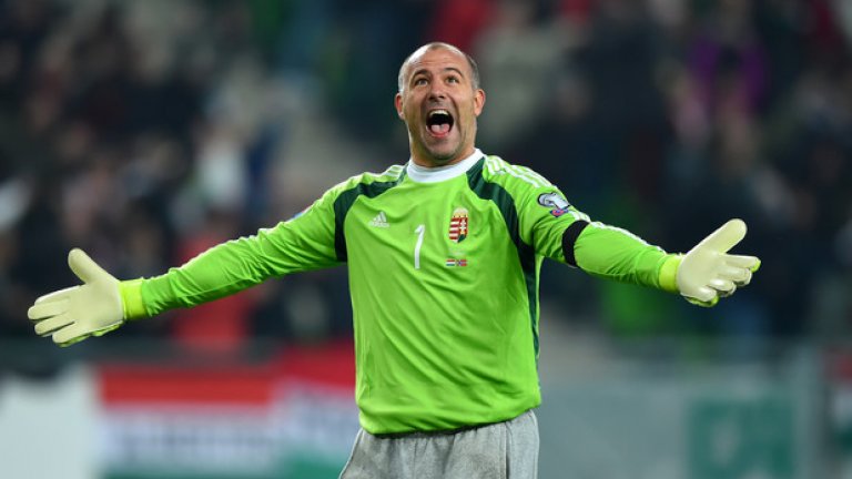 Най-възрастният футболист: Габор Кирали (Унгария) – роден на 01.04.1976 г. Кирали може да се превърне и в най-възрастният футболист, играл на европейски футболни финали. Сегашният рекорд се държи от Лотар Матеус – от Евро 2000 – 39 г. и 91 дни. Шей Гивън е другият играч над 40 г. на форума – роден на 20.04.1976 г.