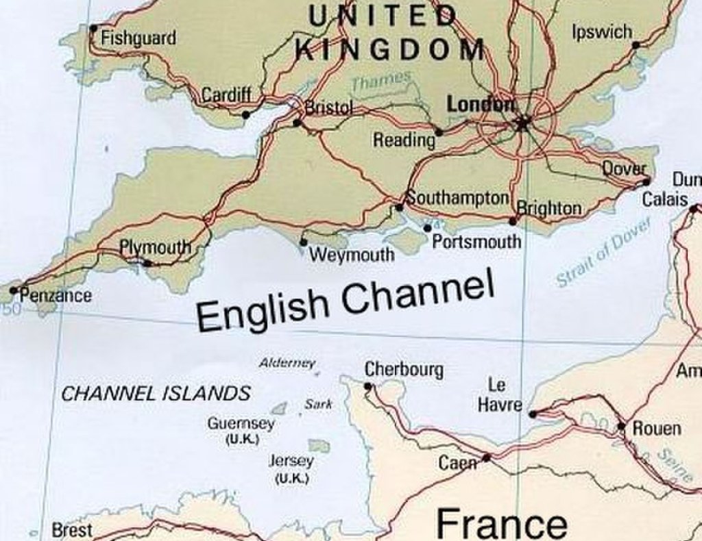 880px-English_Channel